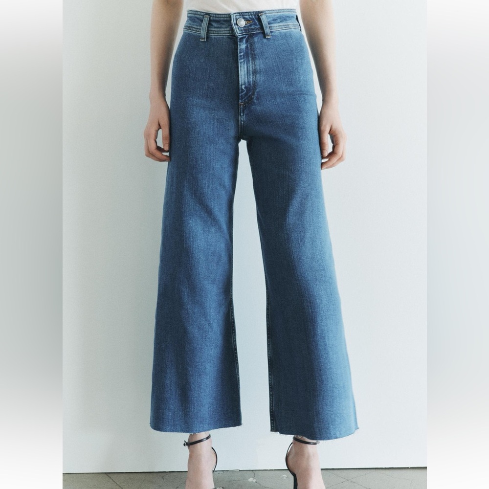 Wide leg Zara jeans